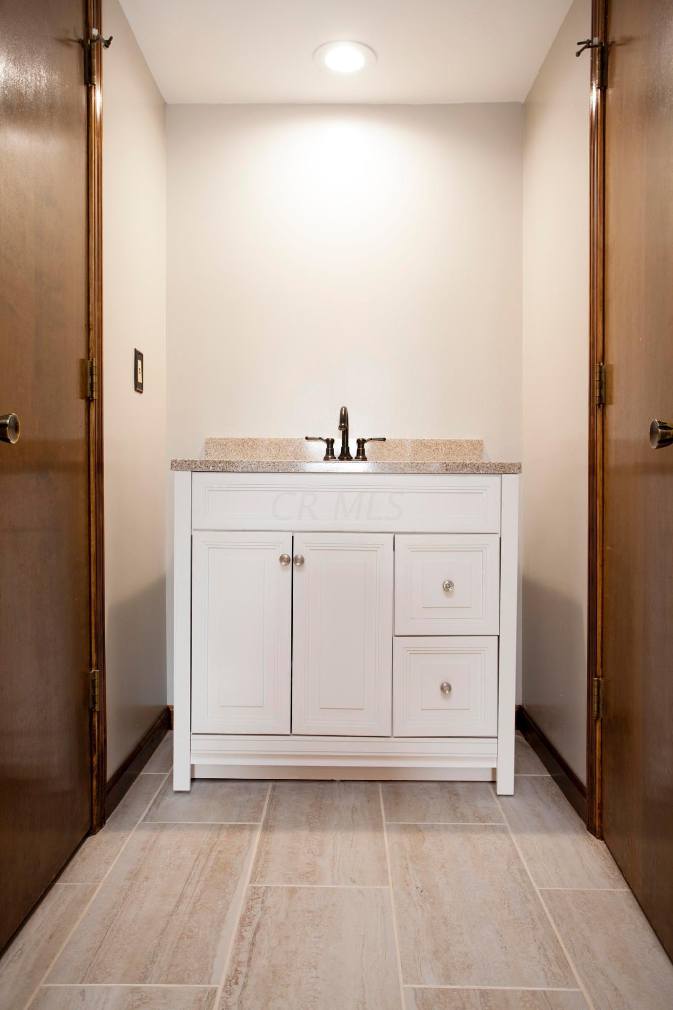 593 South Spring Road Westerville, OH 43081 - Photo 18 of 27 Gallery Image 18