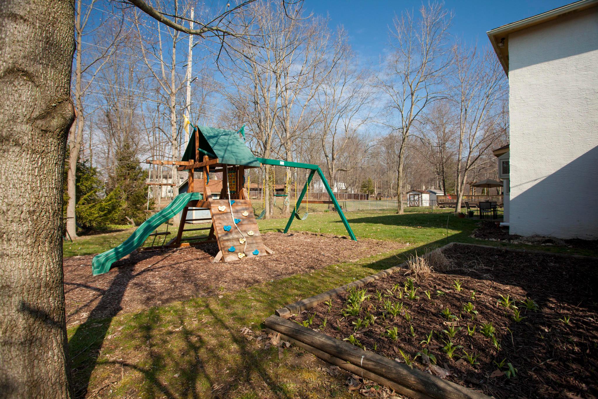 593 South Spring Road Westerville, OH 43081 - Photo 5 of 27 Gallery Image 5