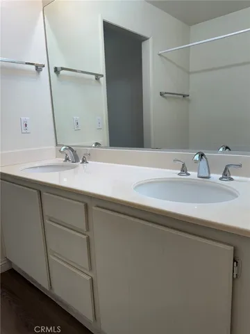 $2,400 | 831 Balsam Way, Hemet, CA 92545