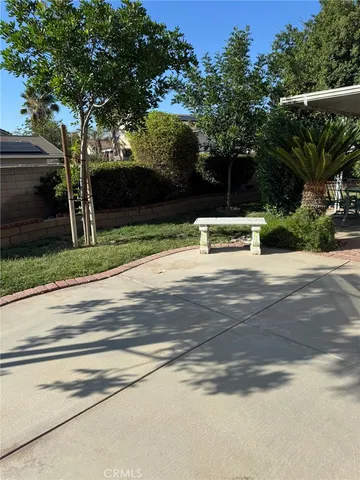 $2,400 | 831 Balsam Way, Hemet, CA 92545