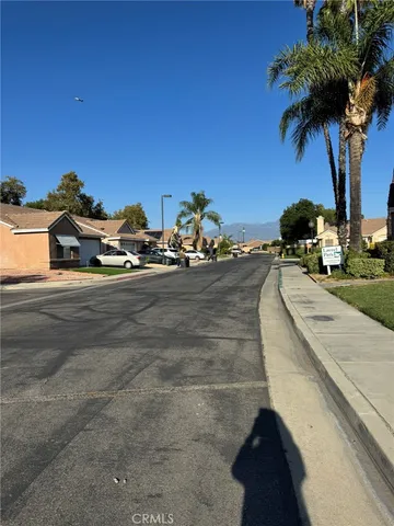 $2,400 | 831 Balsam Way, Hemet, CA 92545