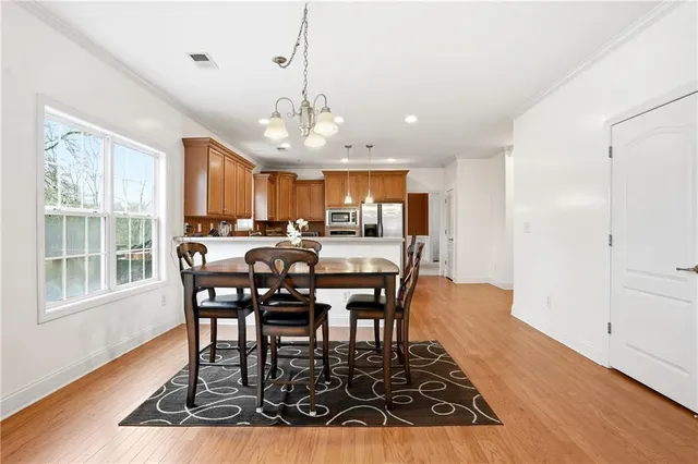 an empty room with an entryway