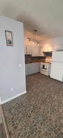 $1,800 | 23 Richmond Drive, Palm Coast, FL 32164