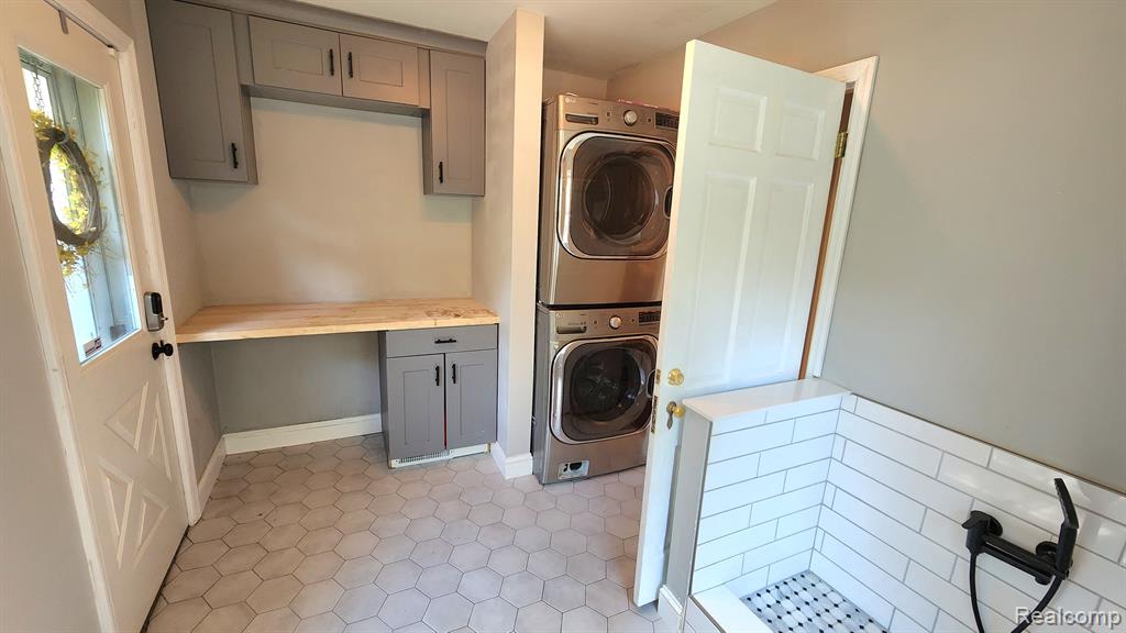 1031 Cadieux Road Grosse Pointe Park, MI 48230 - Photo 19 of 33