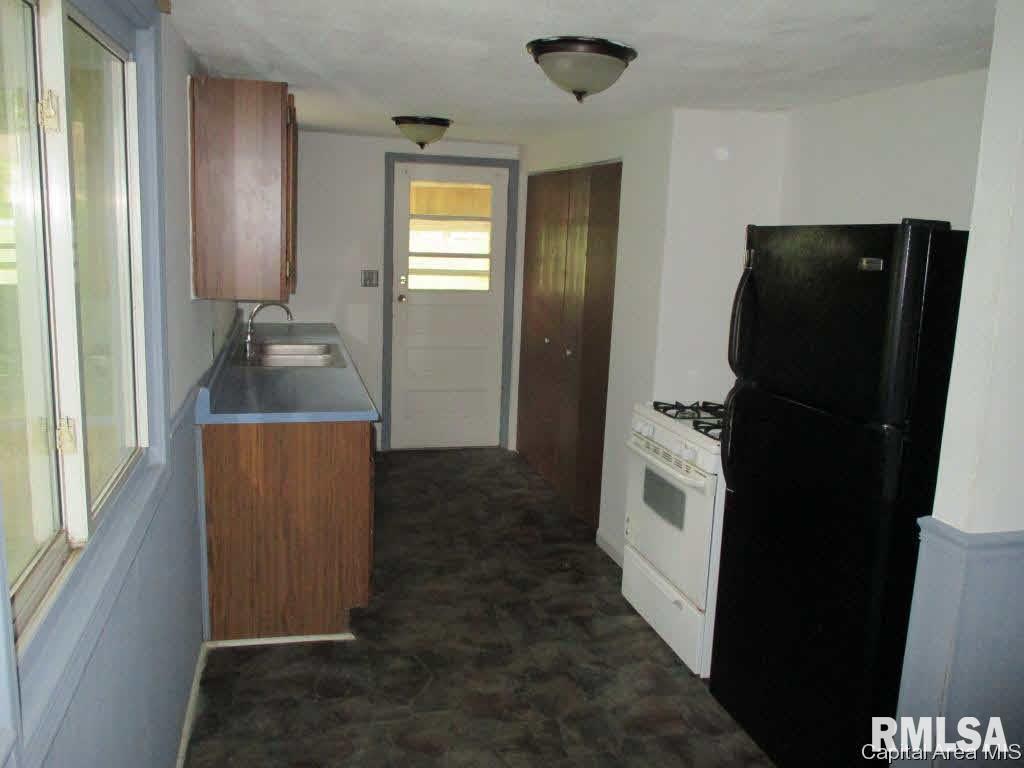 619 North Stephens Avenue Springfield, IL 62702 - Photo 8 of 18