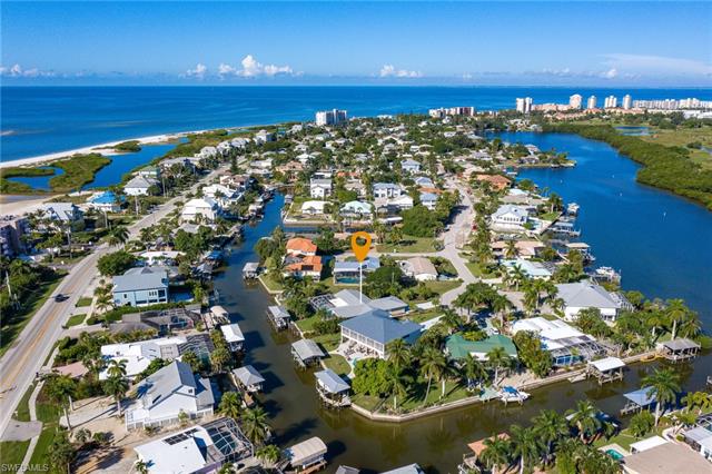 8522 Lagoon Road Fort Myers Beach, FL 33931 - Photo 11 of 32 Within a few minutes you will be cruising the beautiful Gulf waters on your Boat