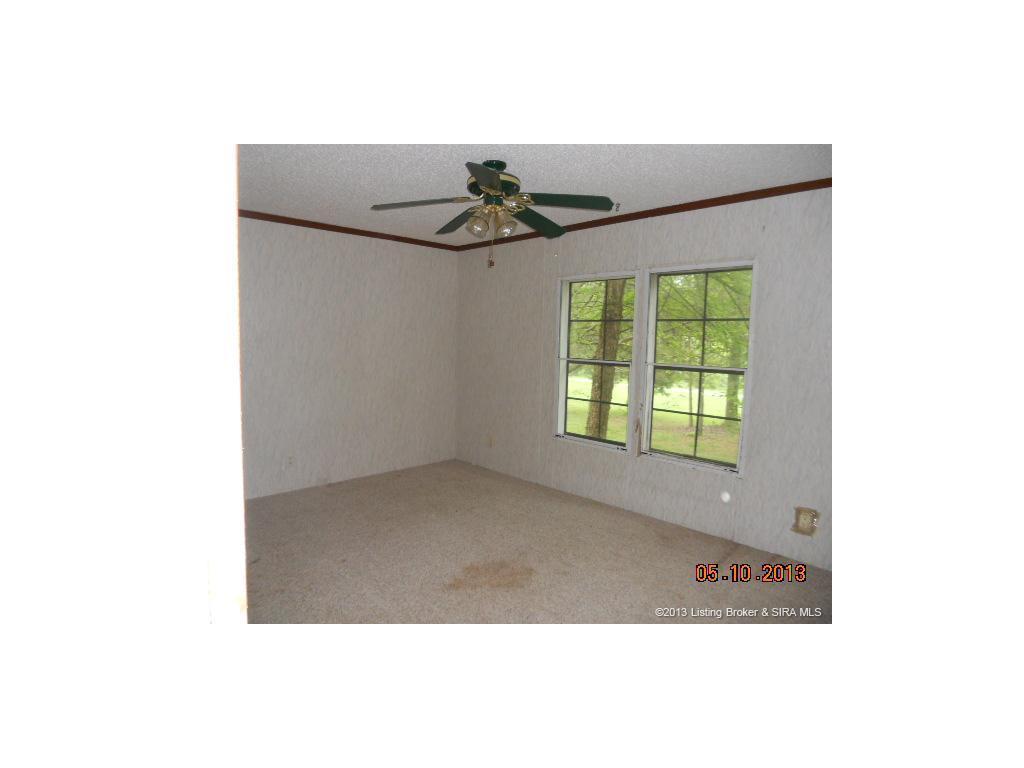 15218 Wilson Switch Road Borden, IN 47106 - Photo 17 of 34 Gallery Image 17