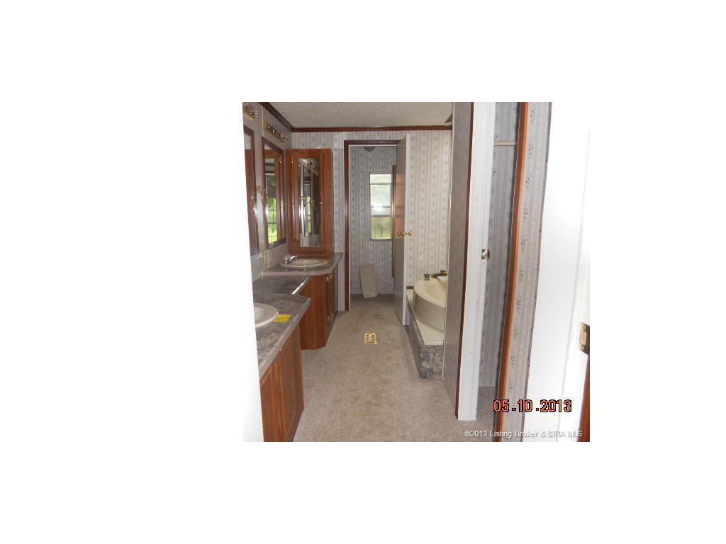 15218 Wilson Switch Road Borden, IN 47106 - Photo 8 of 34 Gallery Image 8