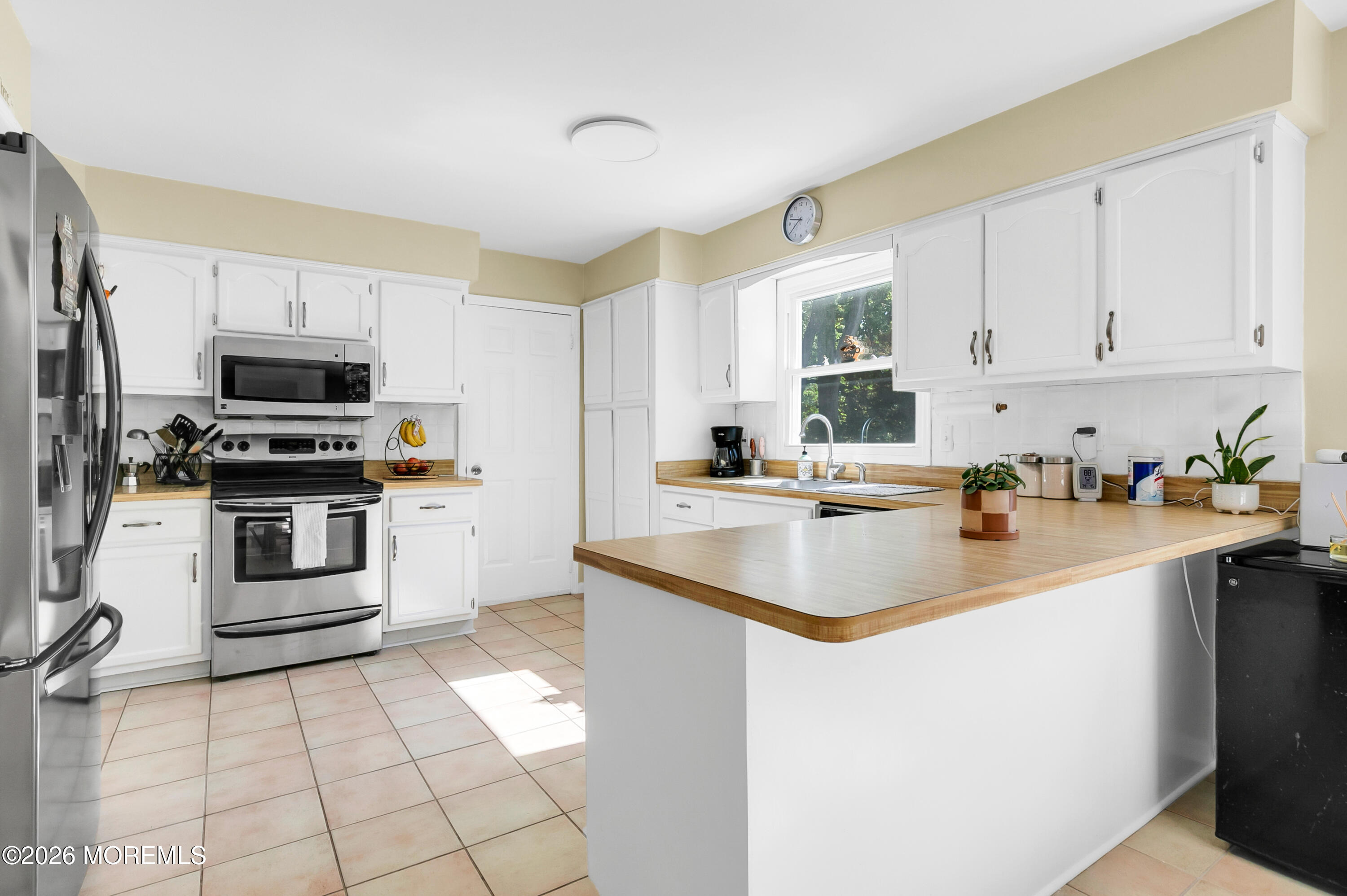 9 New Monmouth Road Middletown, NJ 07748 - Photo 12 of 43 10-print-1-1208