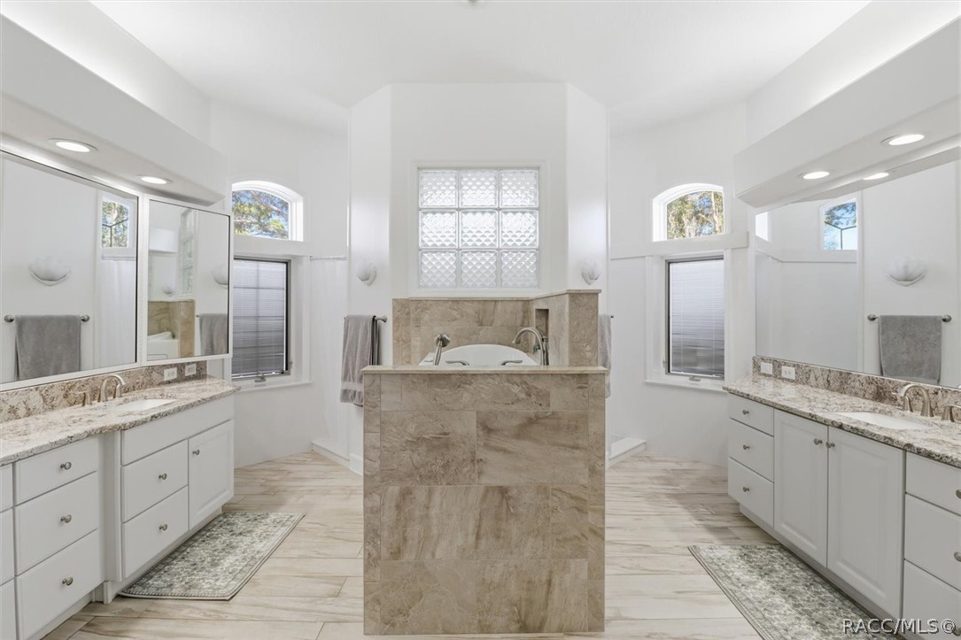 3156 North Caves Valley Path Lecanto, FL 34461 - Photo 22 of 38