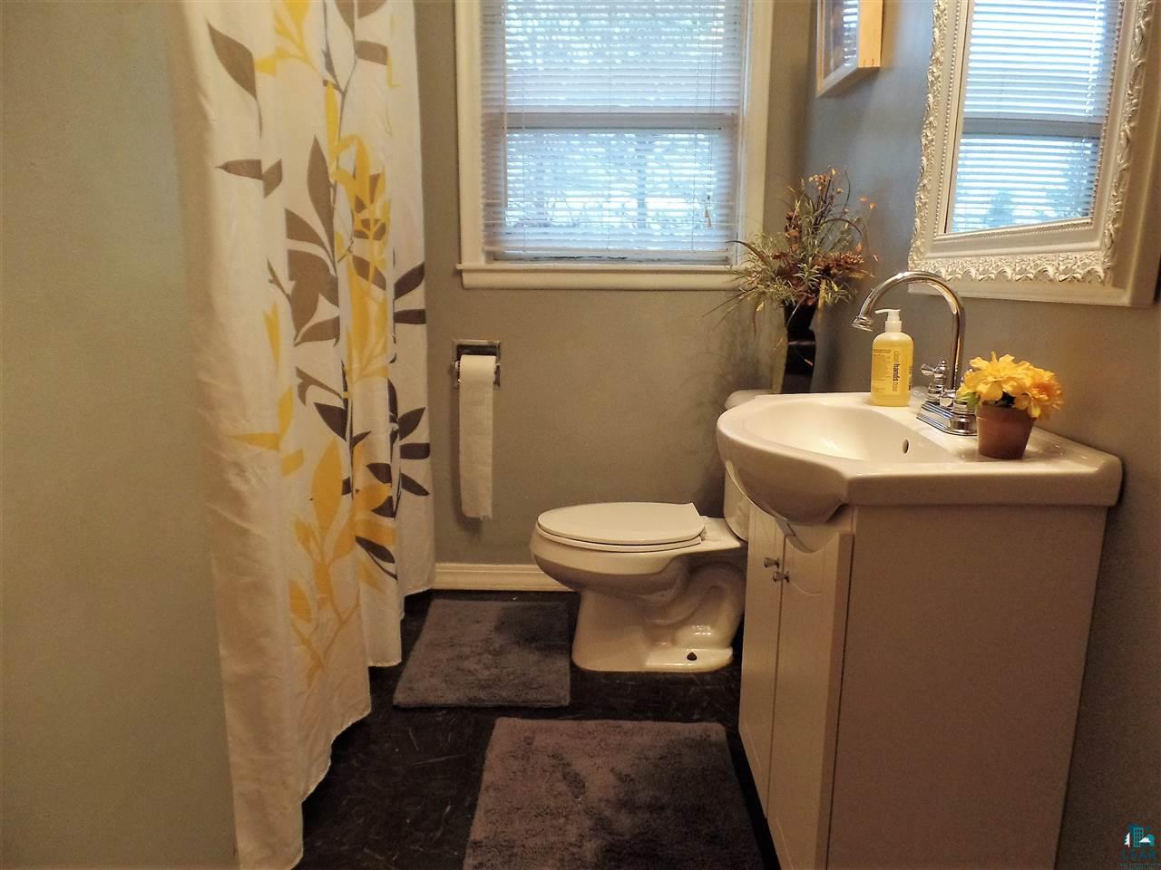 2478 Smith River Road Duluth, MN 55804 - Photo 8 of 24