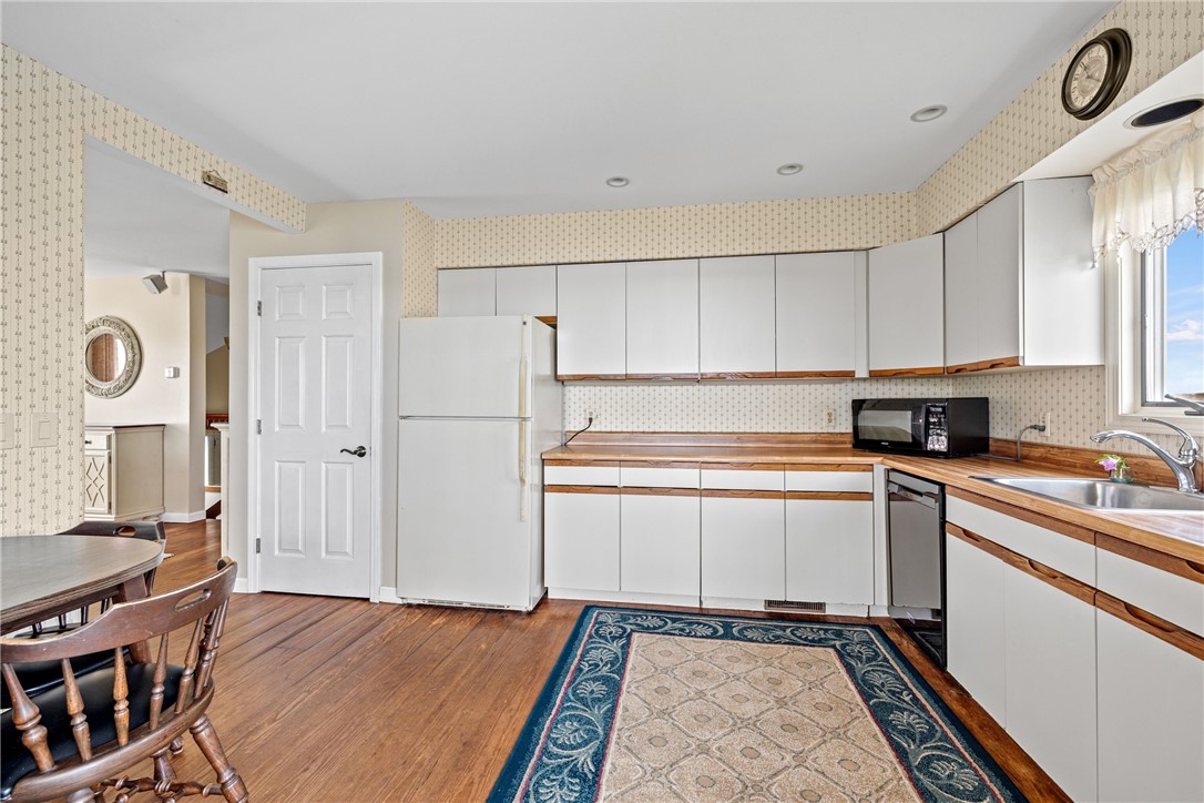 64 Starr Drive Narragansett, RI 02882 - Photo 21 of 43