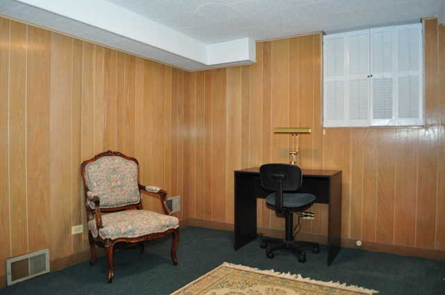 294 Downing Road Riverside, IL 60546 - Photo 16 of 17