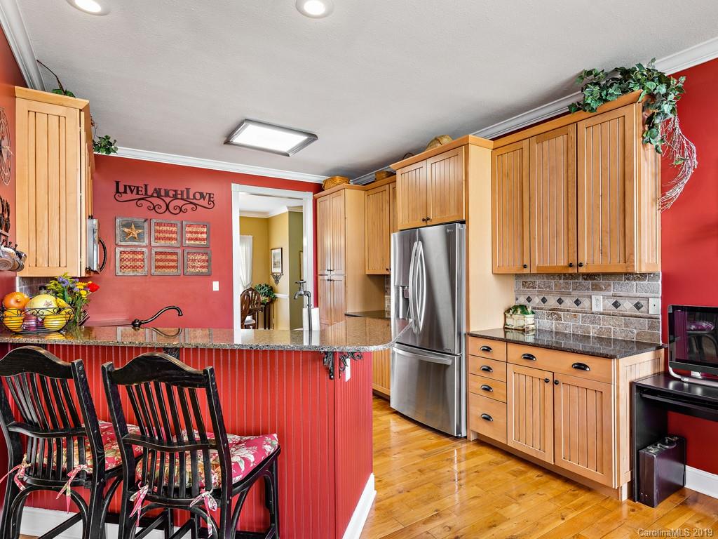 651 Mag Sluder Road Alexander, NC 28701 - Photo 11 of 36 Gallery Image 11