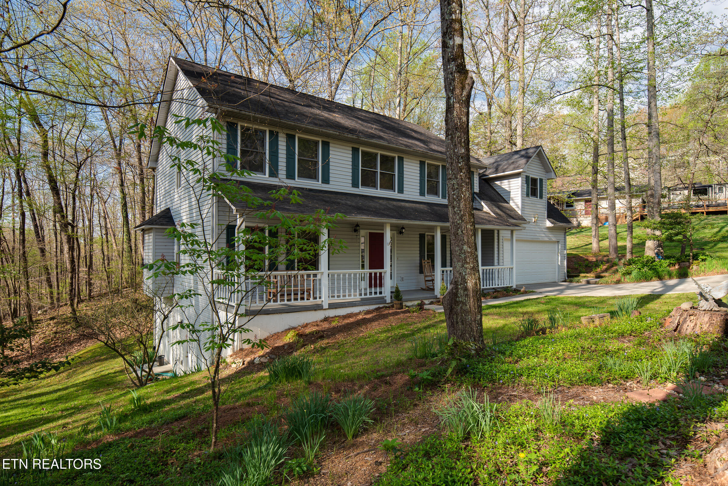 102 Newark Lane Oak Ridge, TN 37830 - Photo 6 of 27 JBP_Newark102_2400px-6