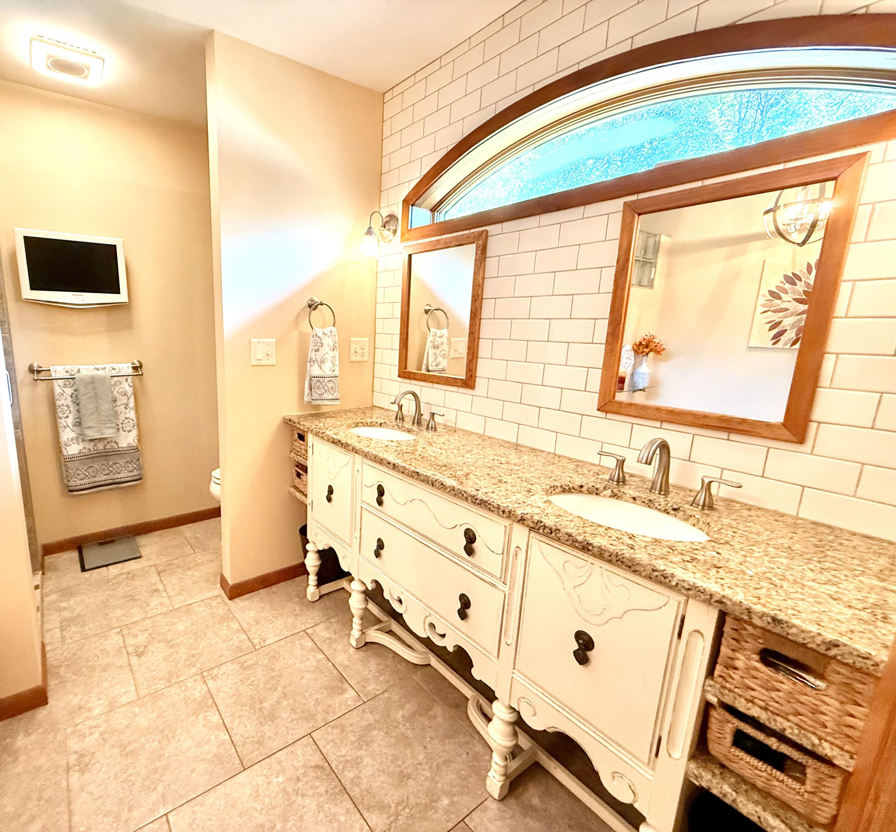 900 Durand Road Plattsburgh, NY 12901 - Photo 13 of 32 Gallery Image 13