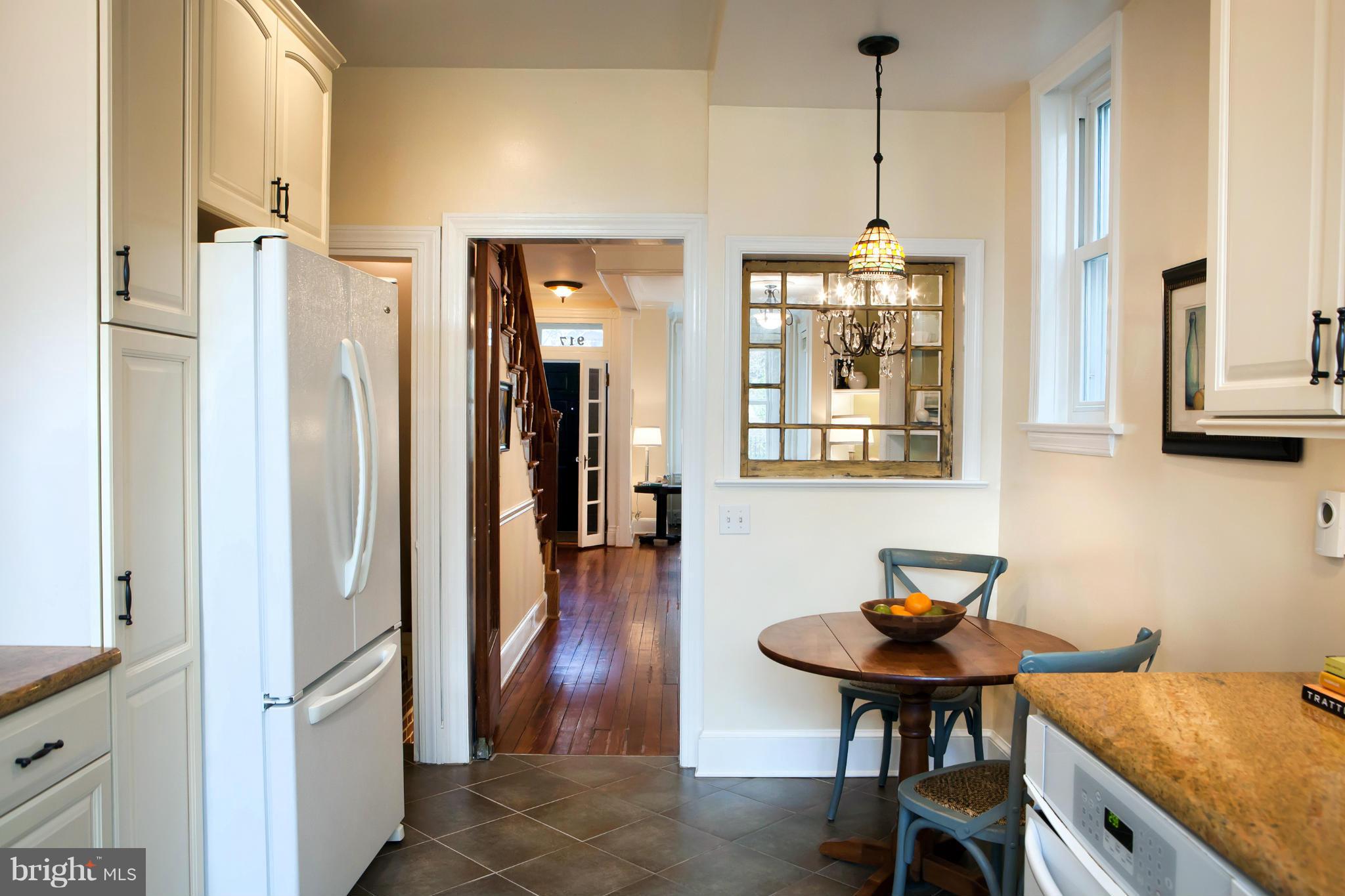 917 E Street Southeast Washington, DC 20003 - Photo 18 of 30 a dining room with furniture and window