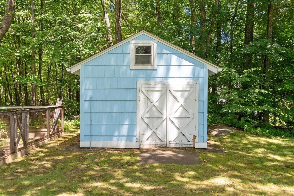65 Blithewood Avenue Worcester, MA 01604 - Photo 7 of 42