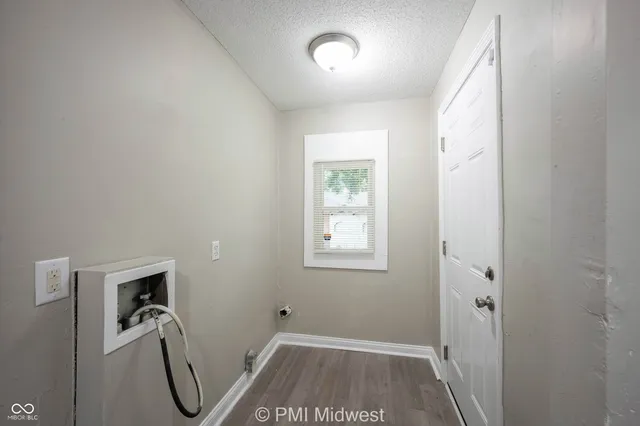 $645 | 804 Lasalle Street, Unit A, Indianapolis, IN 46201