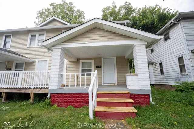 $645 | 804 Lasalle Street, Unit A, Indianapolis, IN 46201