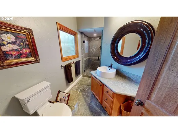 $1,318,000 | 94418 Tom Cat Hill Road, Gold Beach, OR 97444