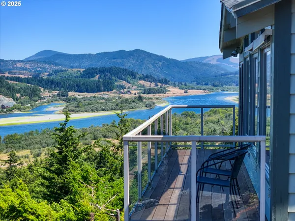 $1,318,000 | 94418 Tom Cat Hill Road, Gold Beach, OR 97444