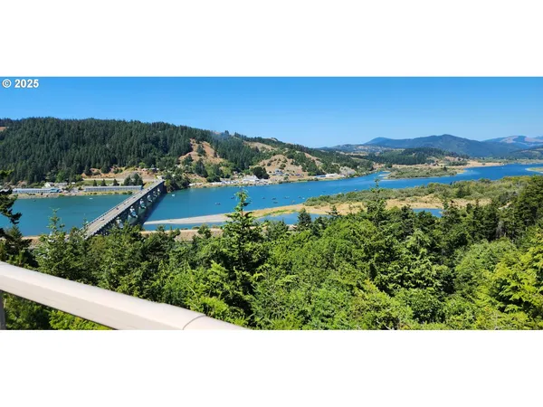 $1,318,000 | 94418 Tom Cat Hill Road, Gold Beach, OR 97444