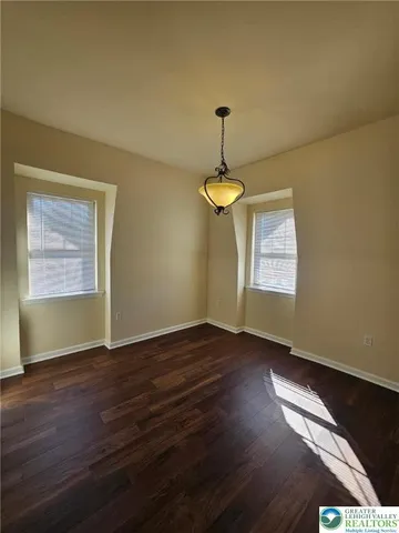 $1,685 | 501 Race Street, Unit 3, Catasauqua, PA 18032