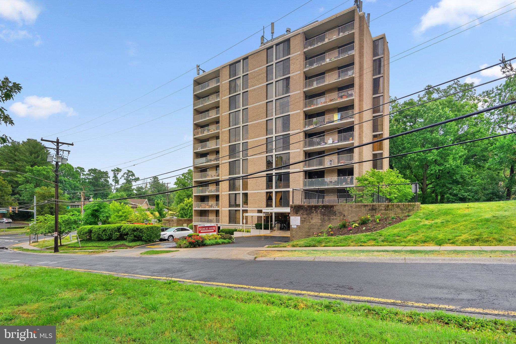 2100 Washington Avenue, Unit 10A Silver Spring, MD 20910 - Photo 3 of 26 a building view with a garden space