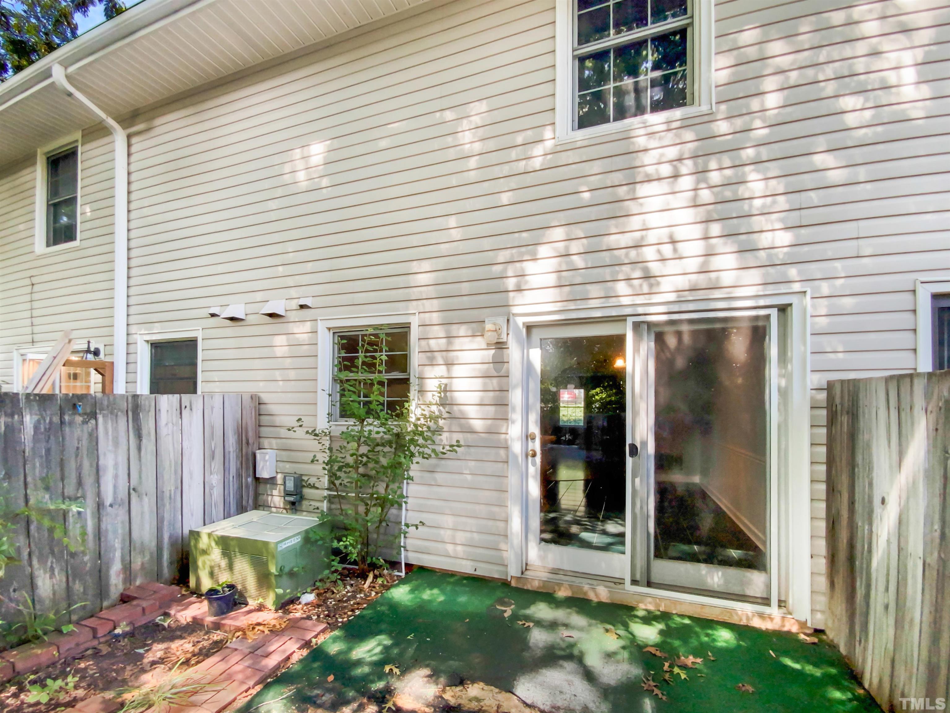 1141 Nottingham Circle Cary, NC 27511 - Photo 7 of 17