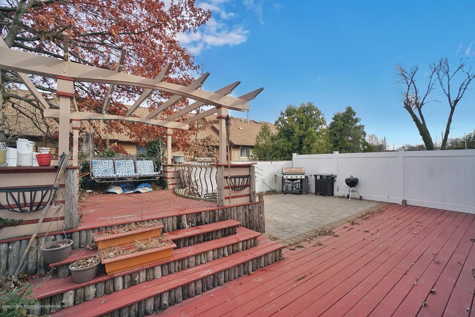 334 Green Valley Road Staten Island, NY 10312 - Photo 23 of 28 334 Green Valley Rd