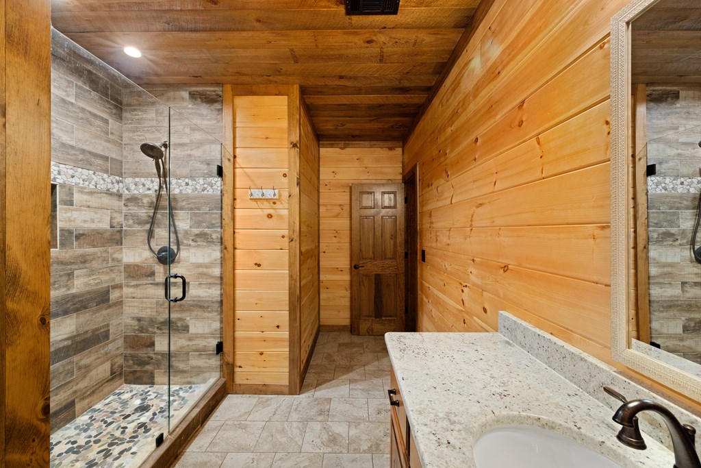 658 Highland Gap Mineral Bluff Mineral Bluff, GA 30559 - Photo 25 of 49