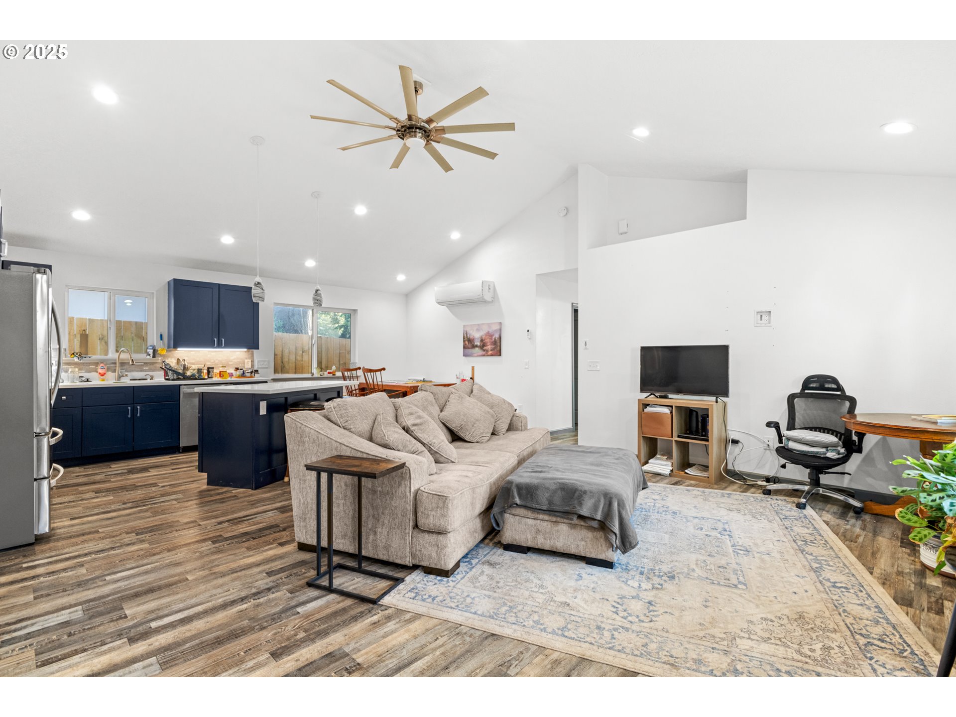 2579 Pony Creek Road North Bend, OR 97459 - Photo 14 of 35