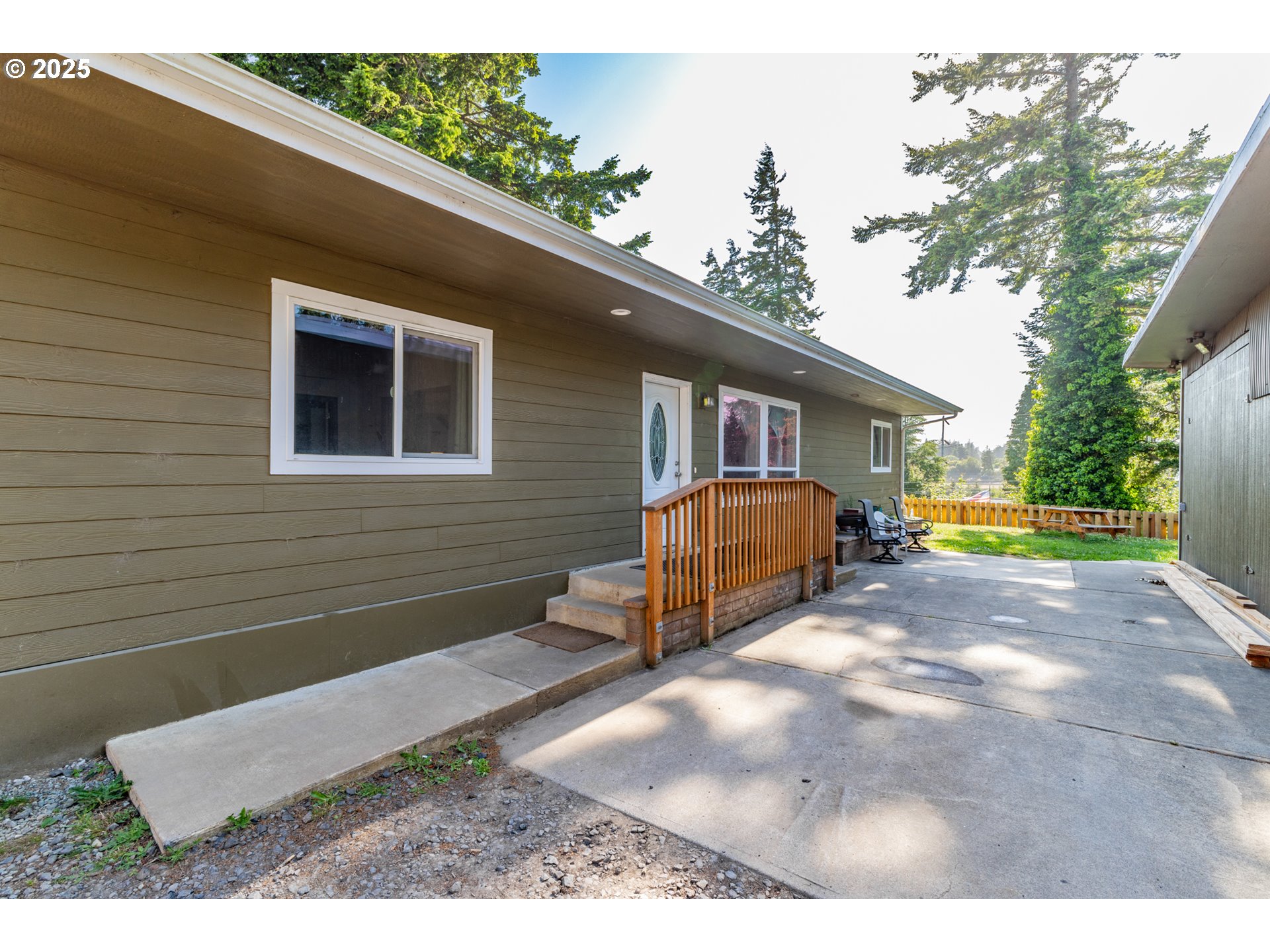 2579 Pony Creek Road North Bend, OR 97459 - Photo 2 of 35