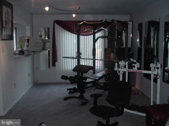 2321 Ionoff Road Harrisburg, PA 17110 - Photo 4 of 9 Gallery Image 4