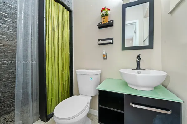 $3,800 | 7245 South Waterway Drive, Miami, FL 33155