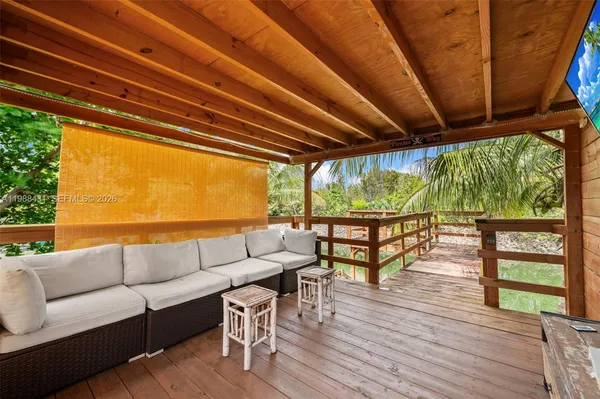 $3,800 | 7245 South Waterway Drive, Miami, FL 33155