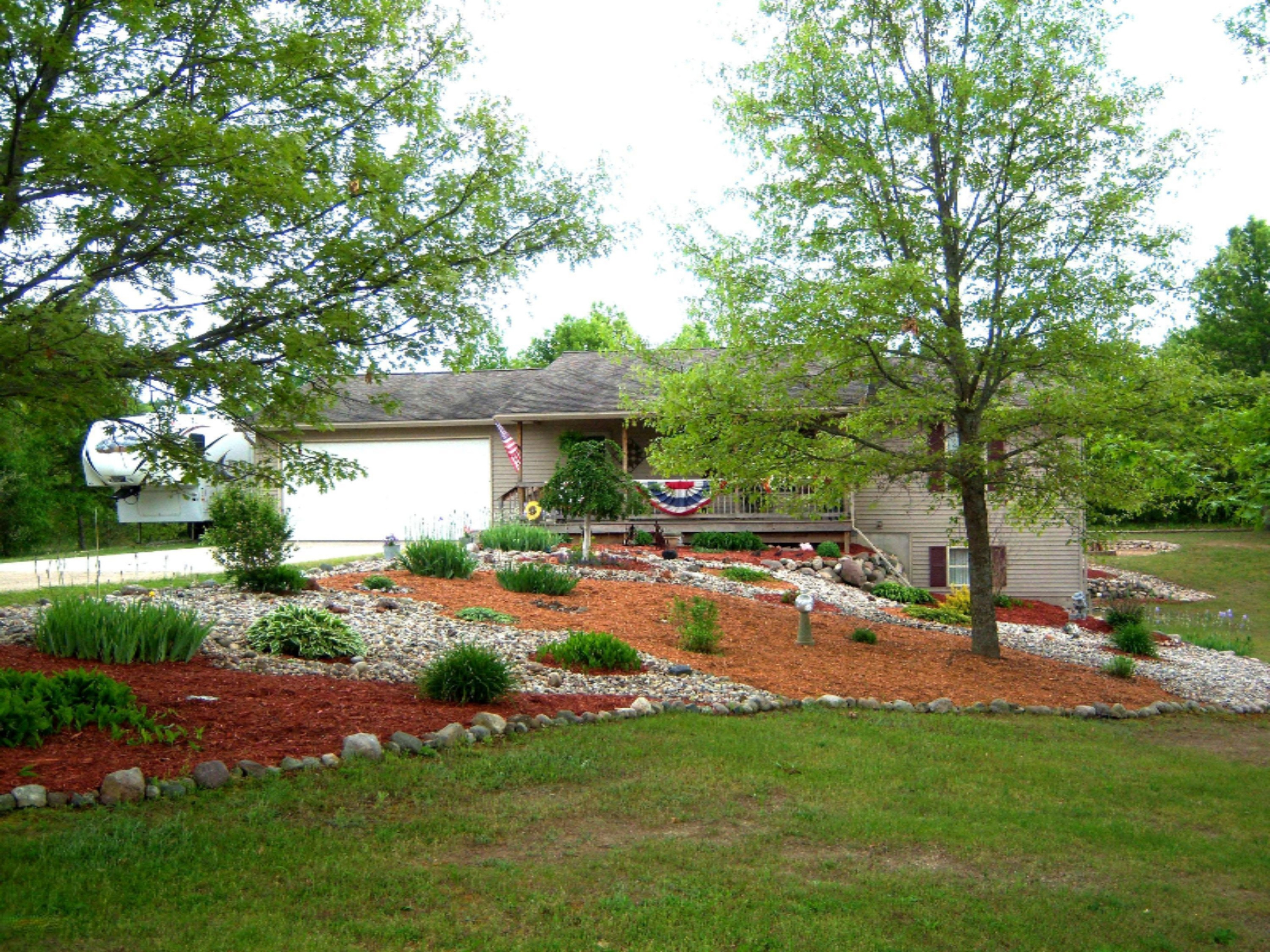 7691 West Briggs Road Stanton, MI 48888 - Photo 1 of 17 100_3894