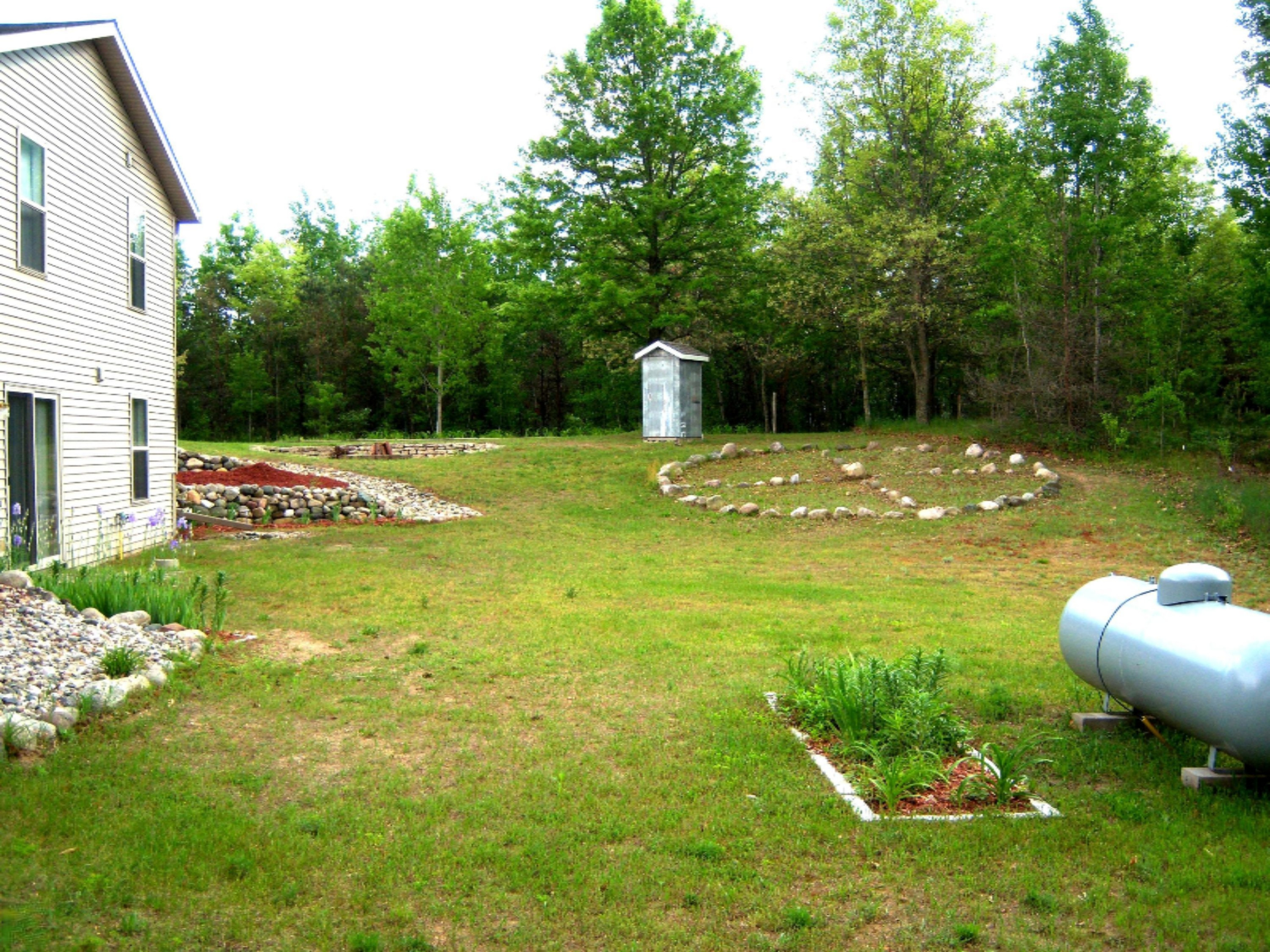 7691 West Briggs Road Stanton, MI 48888 - Photo 3 of 17 100_3904