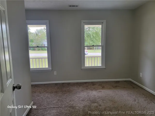 $1,600 | 409 Sparrow Drive, Fayetteville, NC 28306