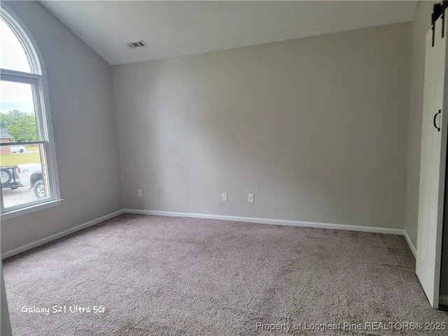 $1,600 | 409 Sparrow Drive, Fayetteville, NC 28306