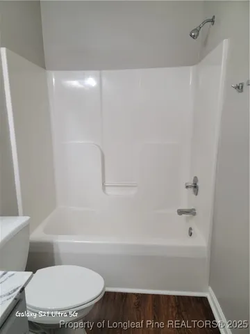 $1,600 | 409 Sparrow Drive, Fayetteville, NC 28306