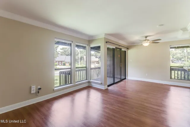 $94,500 | 242 Molokai Villiage, Unit J, Diamondhead, MS 39525