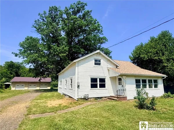 $229,900 | 11577 Center Road, Sheridan, NY 14048