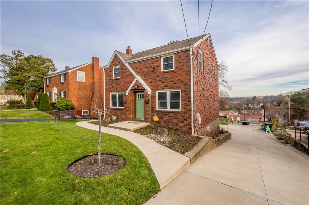 1034 Dallett Road Pittsburgh, PA 15227 - Photo 3 of 41 Gallery Image 3