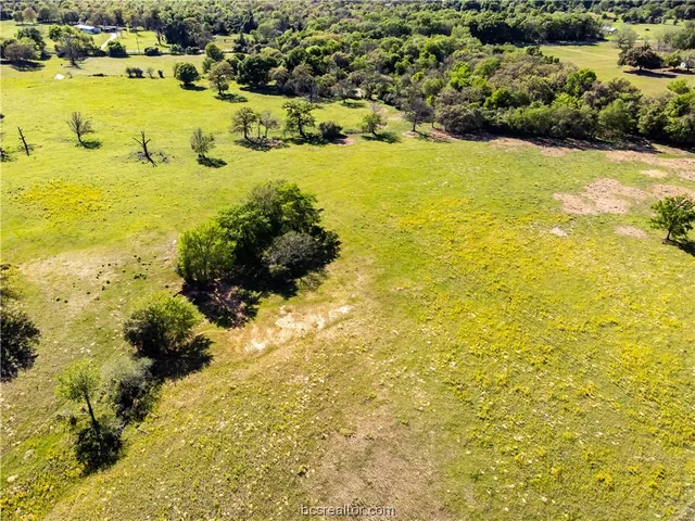$360,000 | 371 St Caldwell Tx 77836, Caldwell, TX 77836