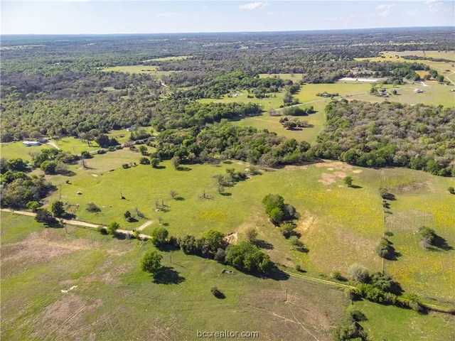$360,000 | 371 St Caldwell Tx 77836, Caldwell, TX 77836