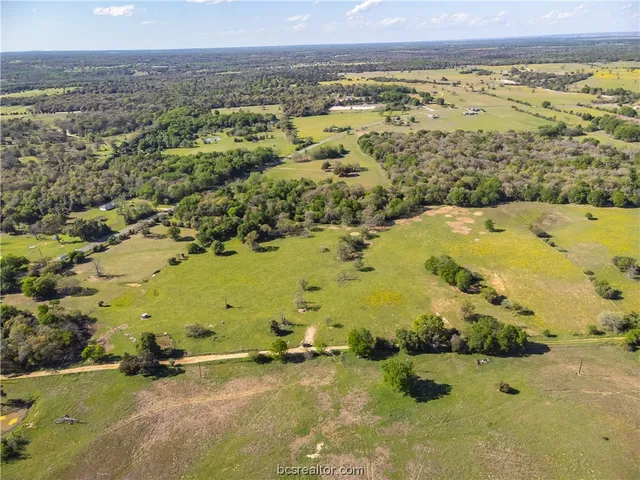 $360,000 | 371 St Caldwell Tx 77836, Caldwell, TX 77836