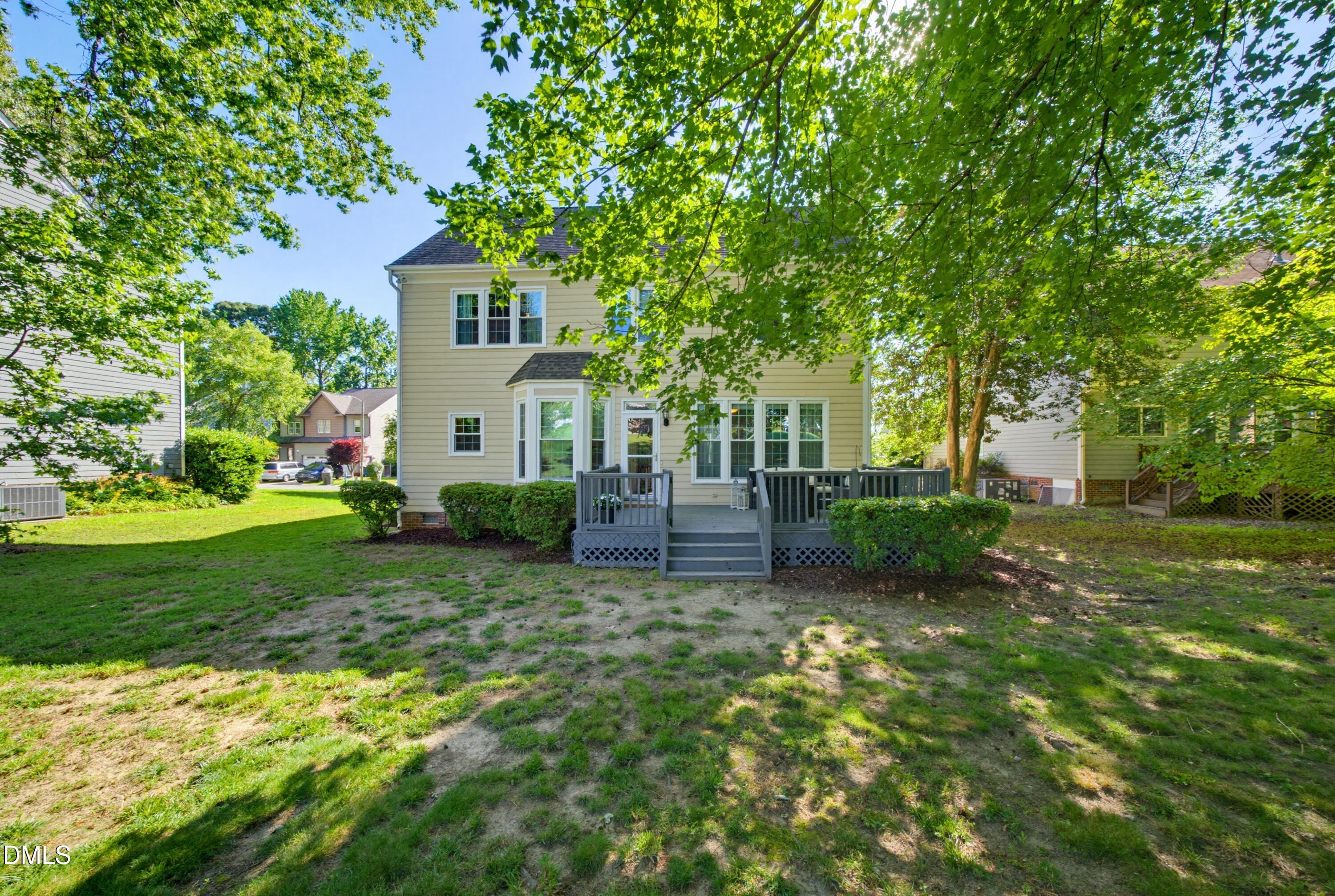 2017 Muirfield Village Way Raleigh, NC 27604 - Photo 3 of 10 2017 Muirfield Village Way