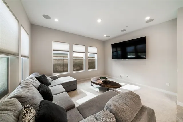 $1,750,000 | 160 Tivoli Lane, Lake Forest, CA 92630